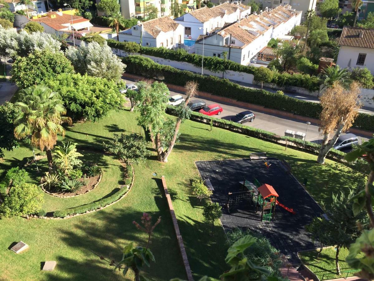 Ferienwohnung Malaga En Familia Exterior foto